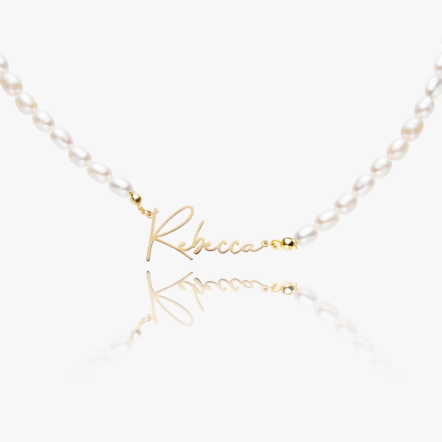 Pearlized Perfection: Personalized Name Necklace with Freshwater Flair!